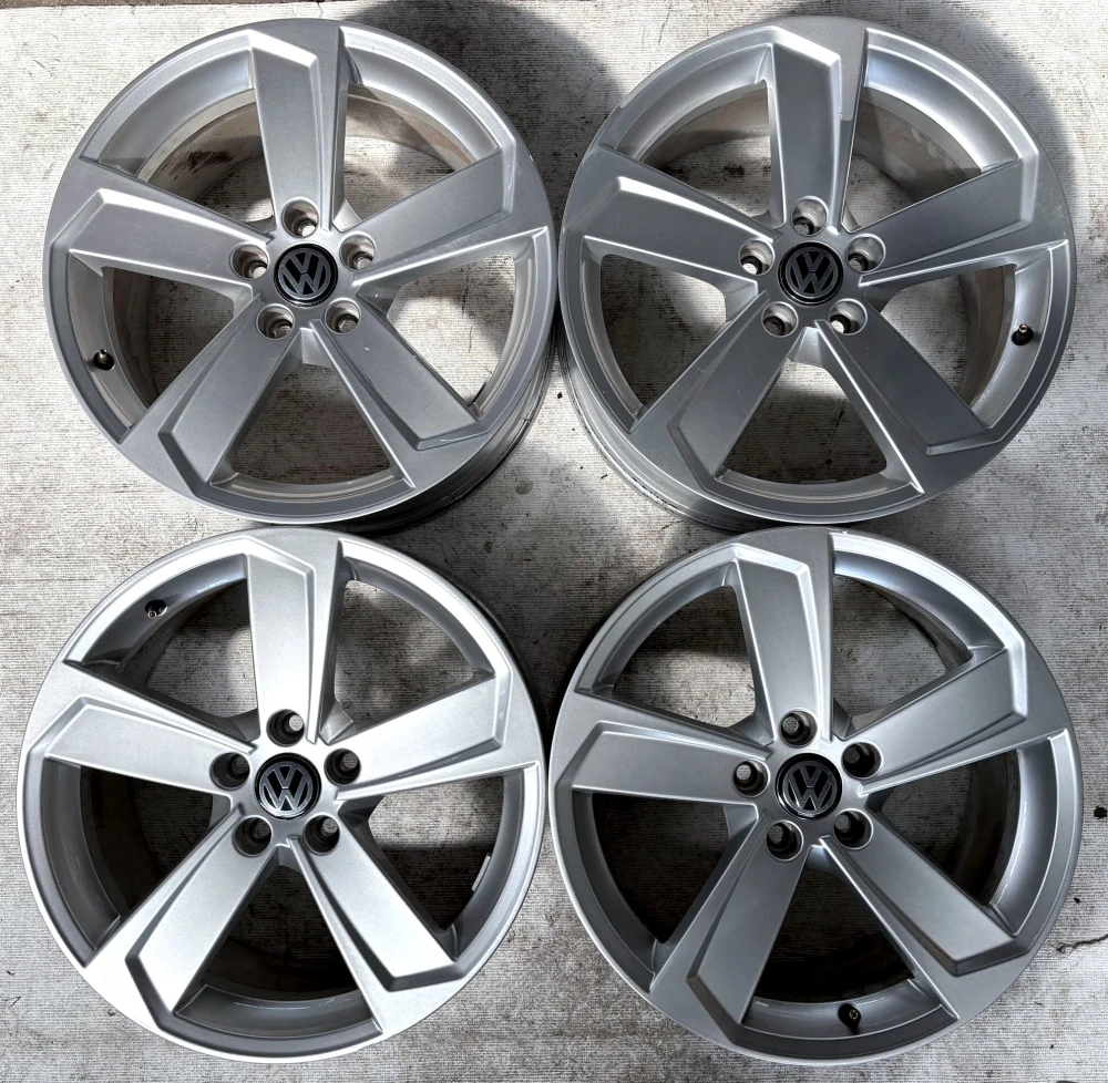 ALU VW PASSAT T-ROC ID4 ID5 BEETLE 18" 5X112
