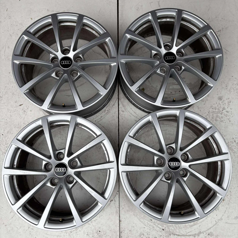 AUDI A3 A4 A5 A6 Q3 17"