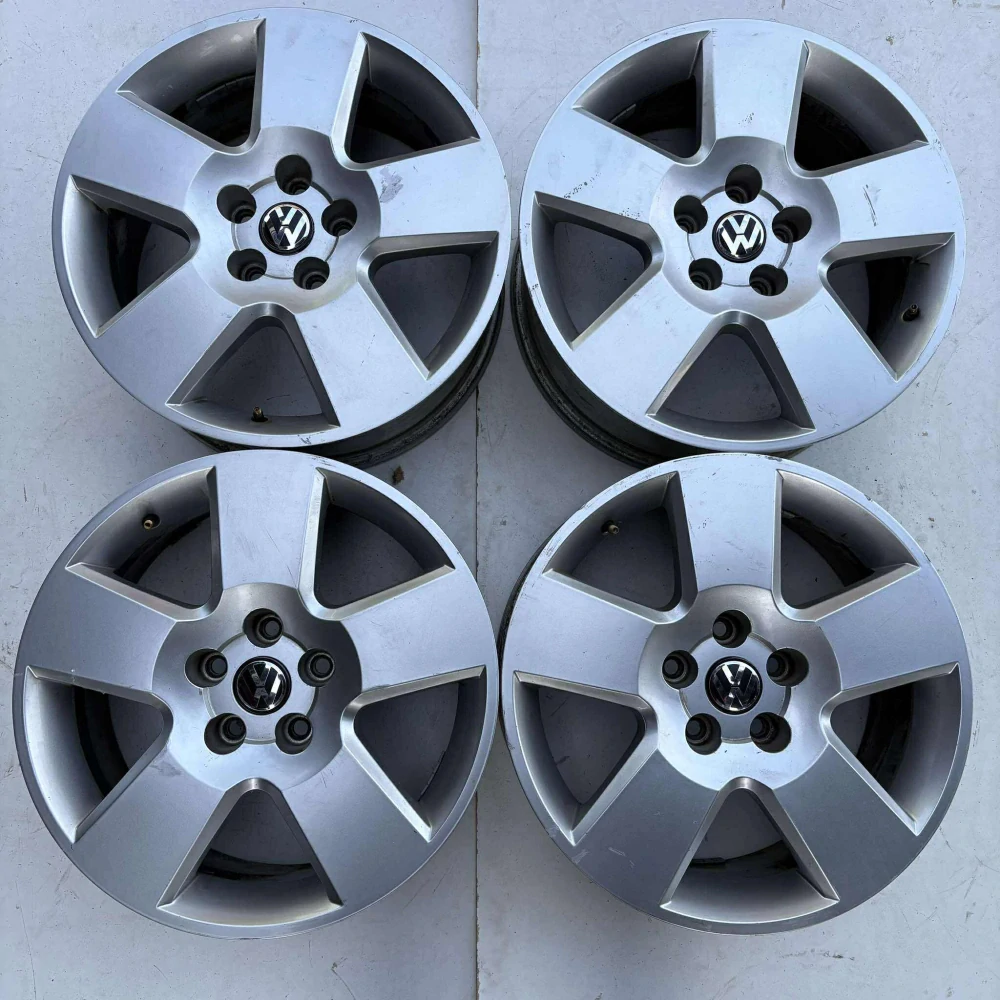 VW PASSAT GOLF TIGUAN CADDY 17"