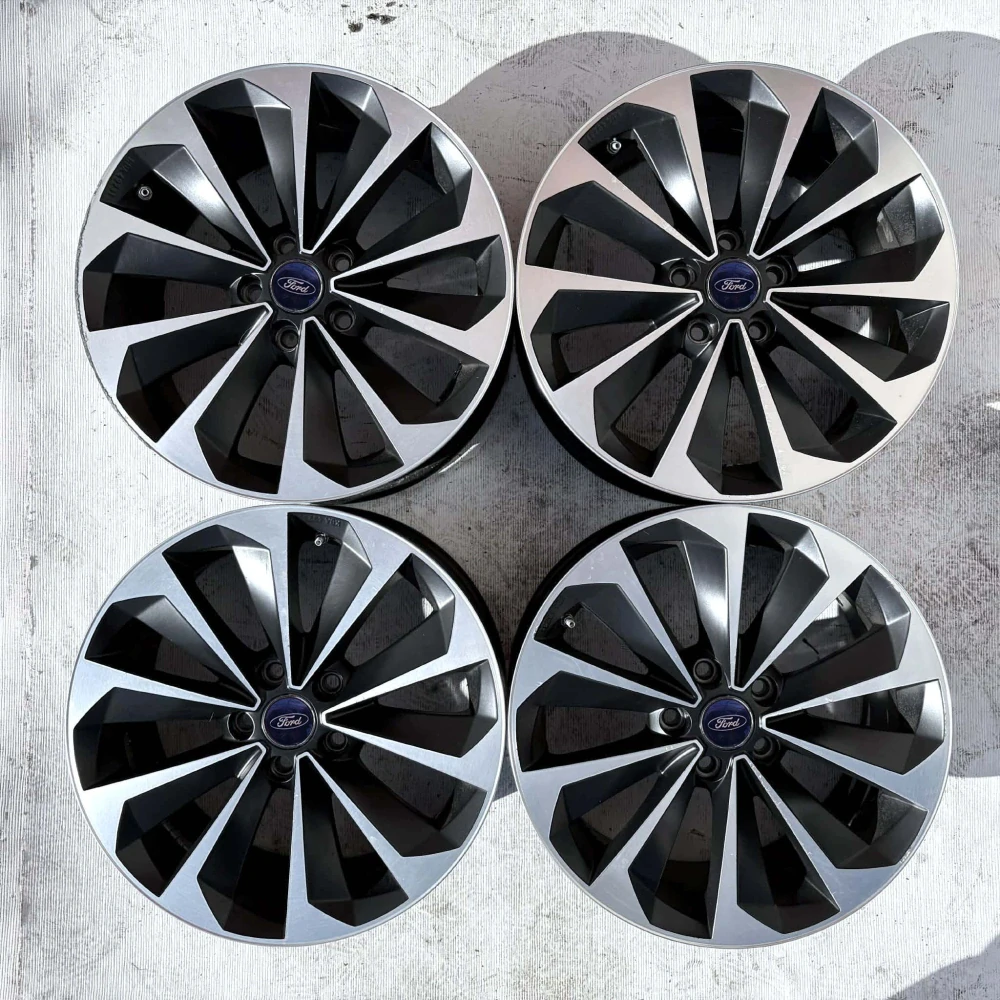 FORD FOCUS C-MAX KUGA MONDEO 17" 5x108