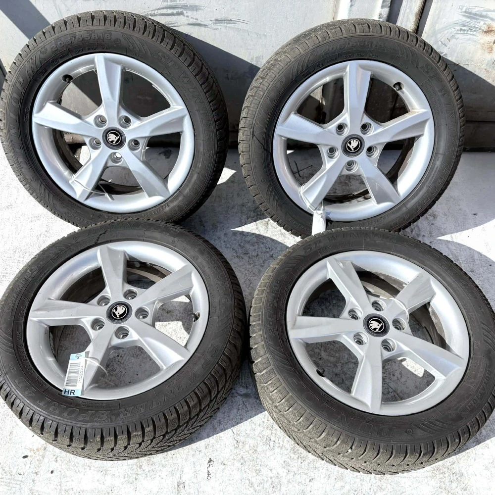 ZIMNÍ SKODA OCTAVIA SUPERB I II YETI 205/55R16