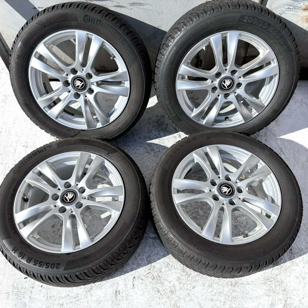 KOLA ZIMNÍ SKODA OCTAVIA SUPERB YETI 205/55R16