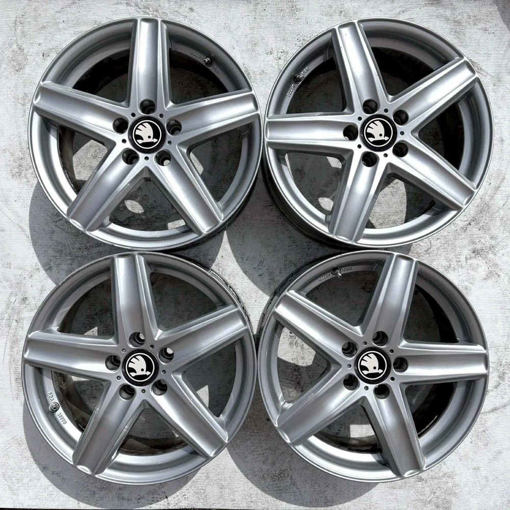 SKODA OCTAVIA SUPERB YETI KAROQ 17" 5X112 ET40