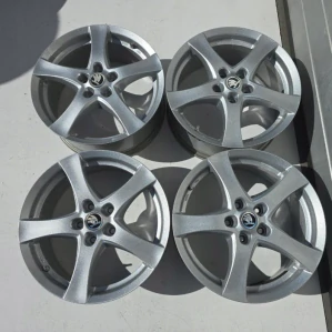 SKODA OCTAVIA SUPERB YETI KAROQ 17'' ET48