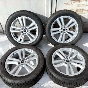 KOLA ZIMNÍ AUDI Q7 255/50R20 ROK 2023 6,5MM