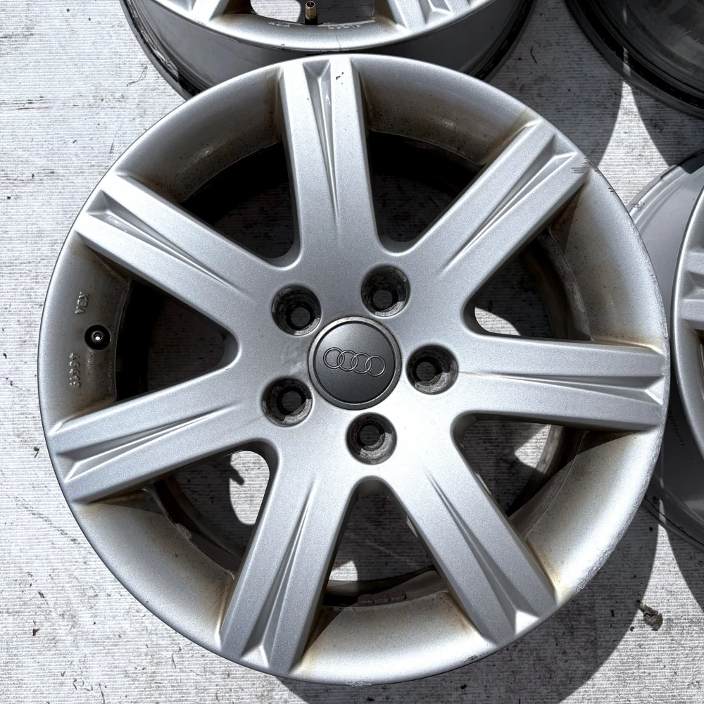 ORIGINÁLNÍ ALU AUDI A3 A4 V6 B7 A6 C5 16" 5x112 et42