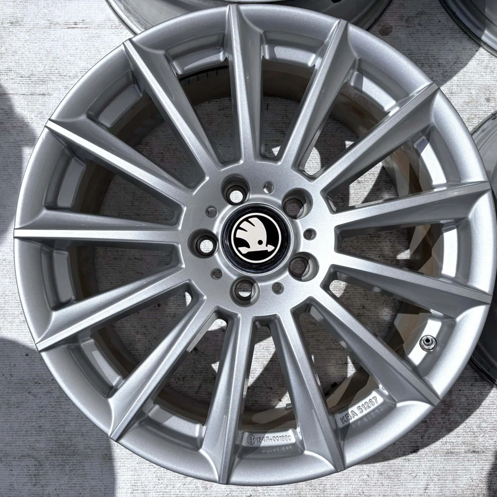 SKODA OCTAVIA 18" 5X112 7,5J ET53