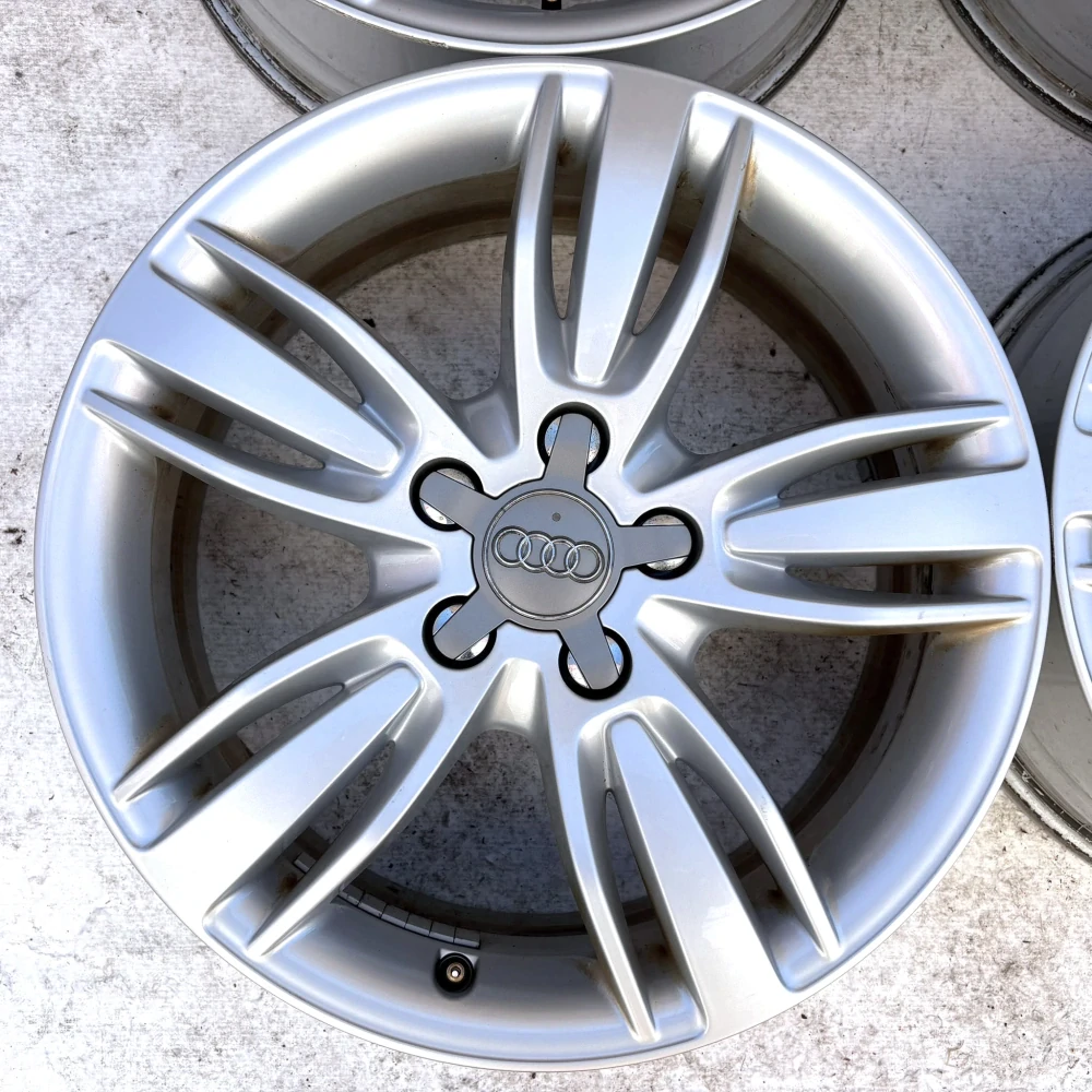 ORIGINÁLNÍ ALU AUDI Q3 17" 6,5J 5X112 ET33