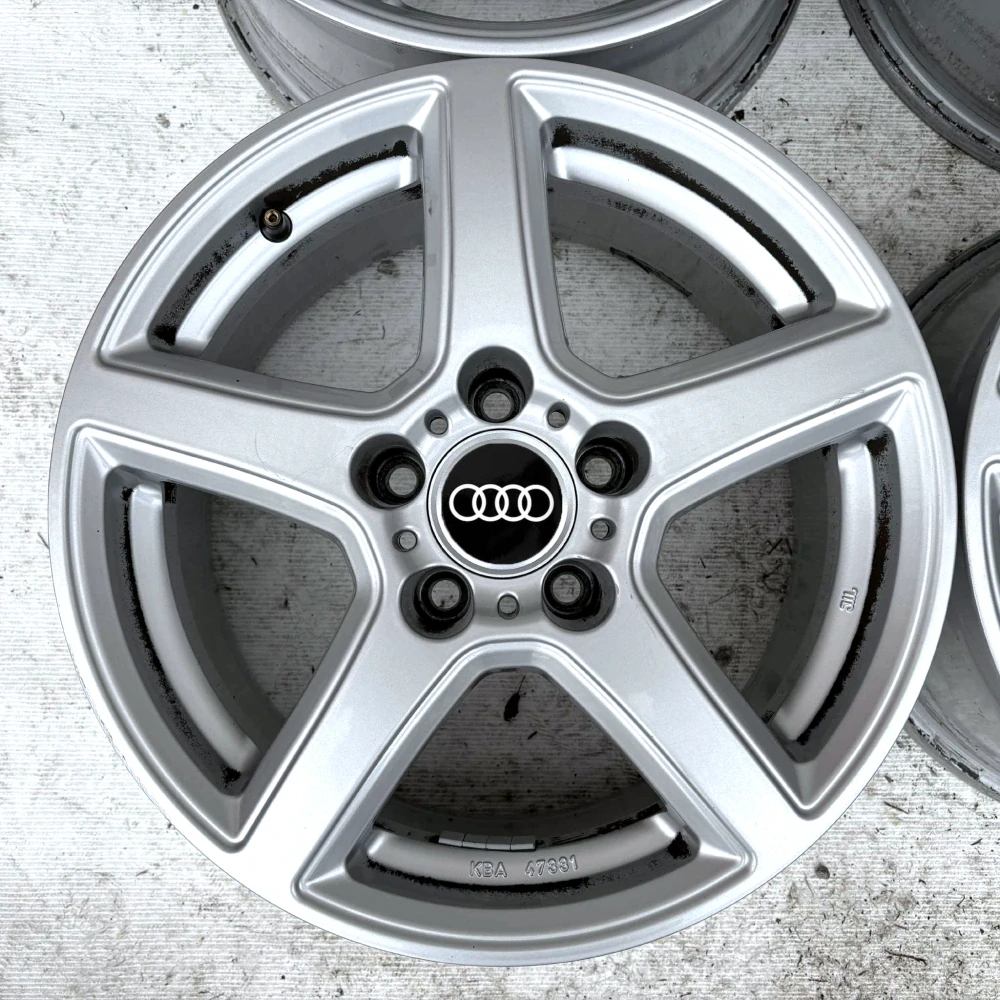AUDI A4 B8 B9 16" 5X112 ET45