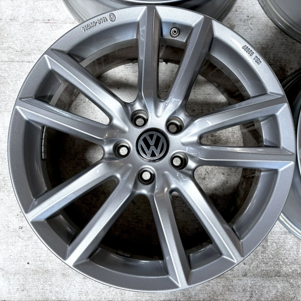 ALU VW PASSAT TIGUAN SHARAN GOLF T-ROC 18" 5X112 ET39