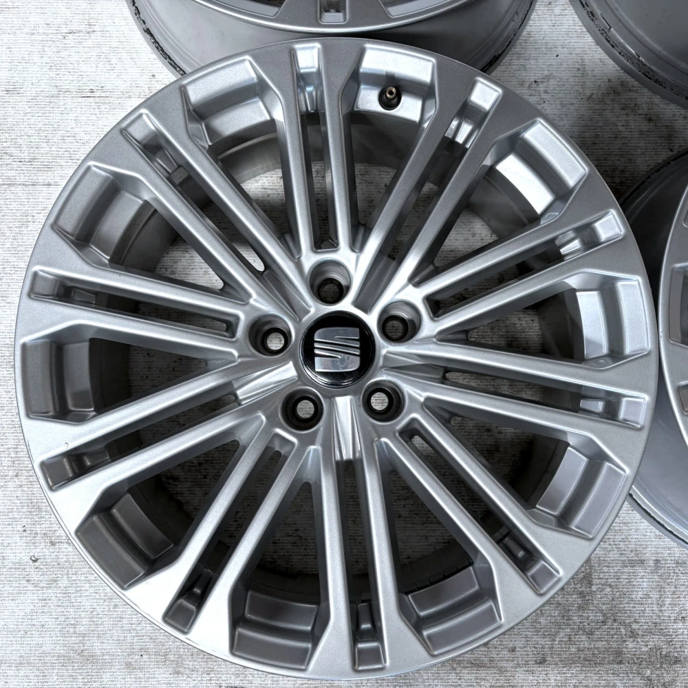 ALU SEAT ATECA ALTEA LEON EXEO 18" 5X112