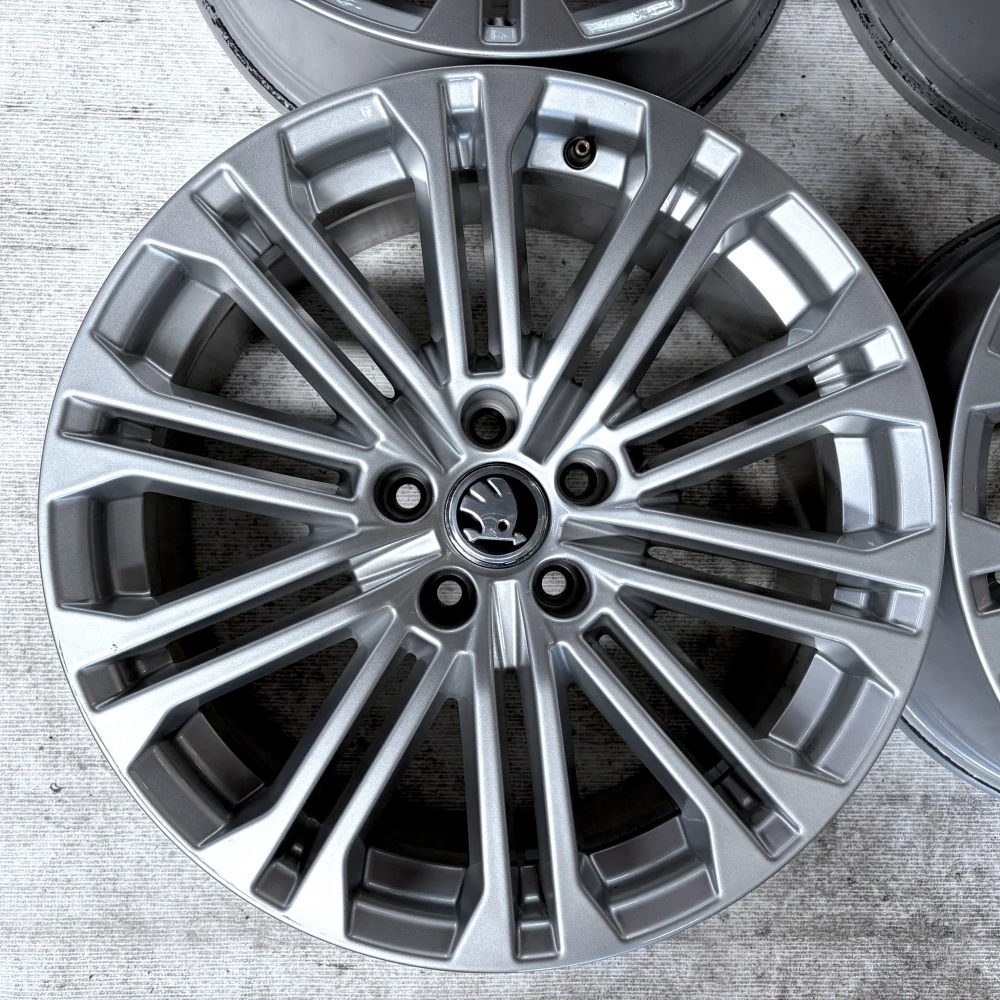 ALU SKODA SUPERB OCTAVIA YETI KAROQ 18" 5X112 ET31