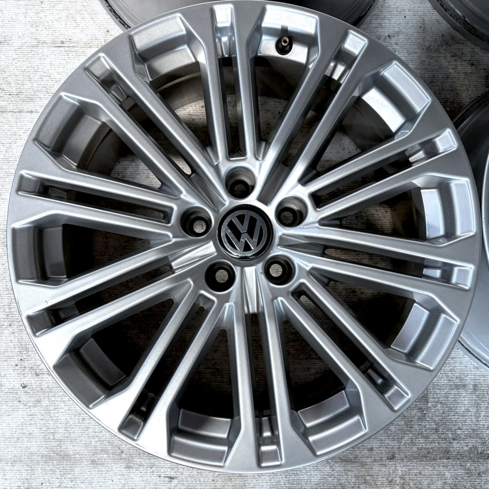 ALU VW PASSAT TIGUAN SHARAN T-ROC GOLF 18" 5X112