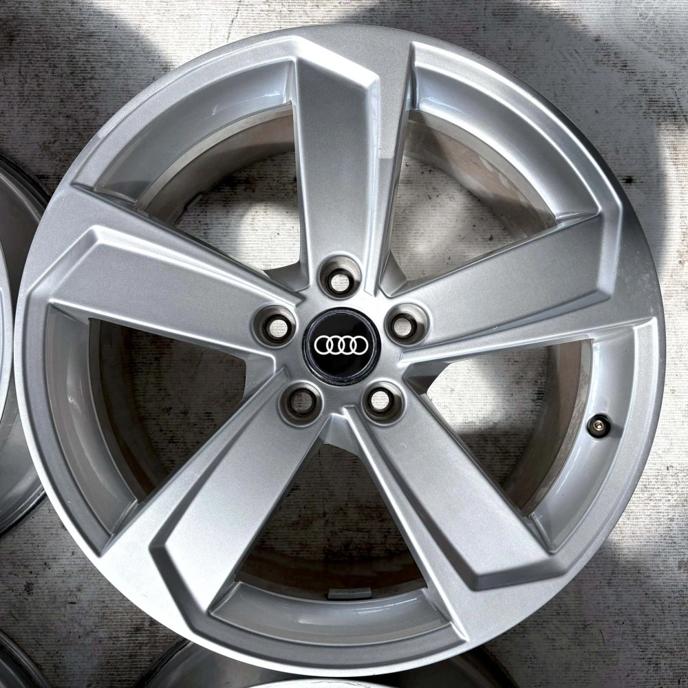 ALU AUDI A3 A4 B7 18" 5x112 ET46