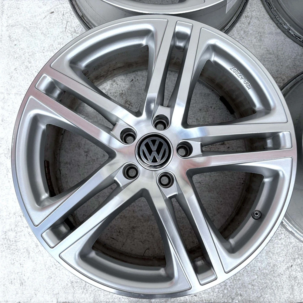 ALU VW PASSAT TIGUAN SHARAN GOLF T-ROC 18" 5X112 ET35
