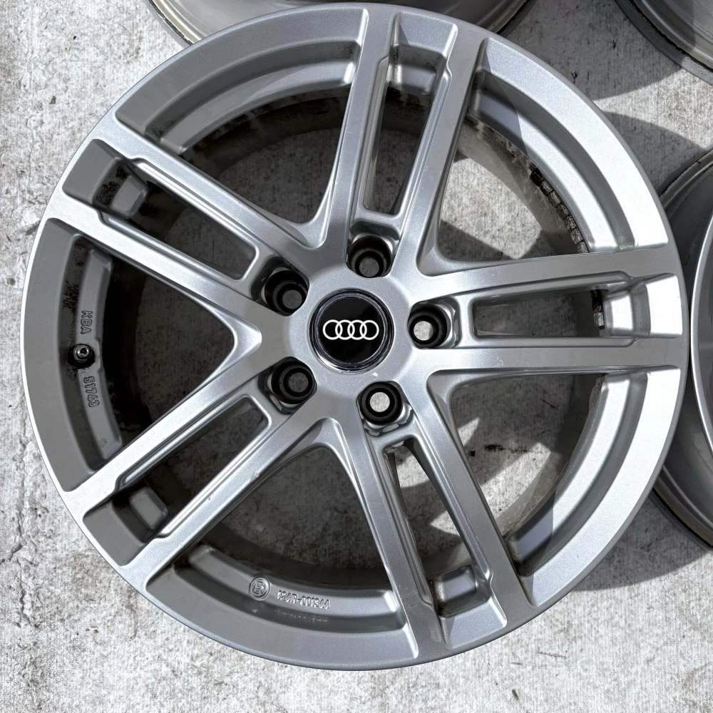 ALU AUDI Q3 17" 5x112 7J ET40