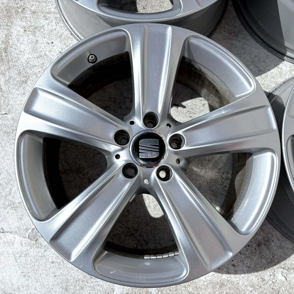 SEAT LEON EXEO ATECA 18" 5X112 ET38