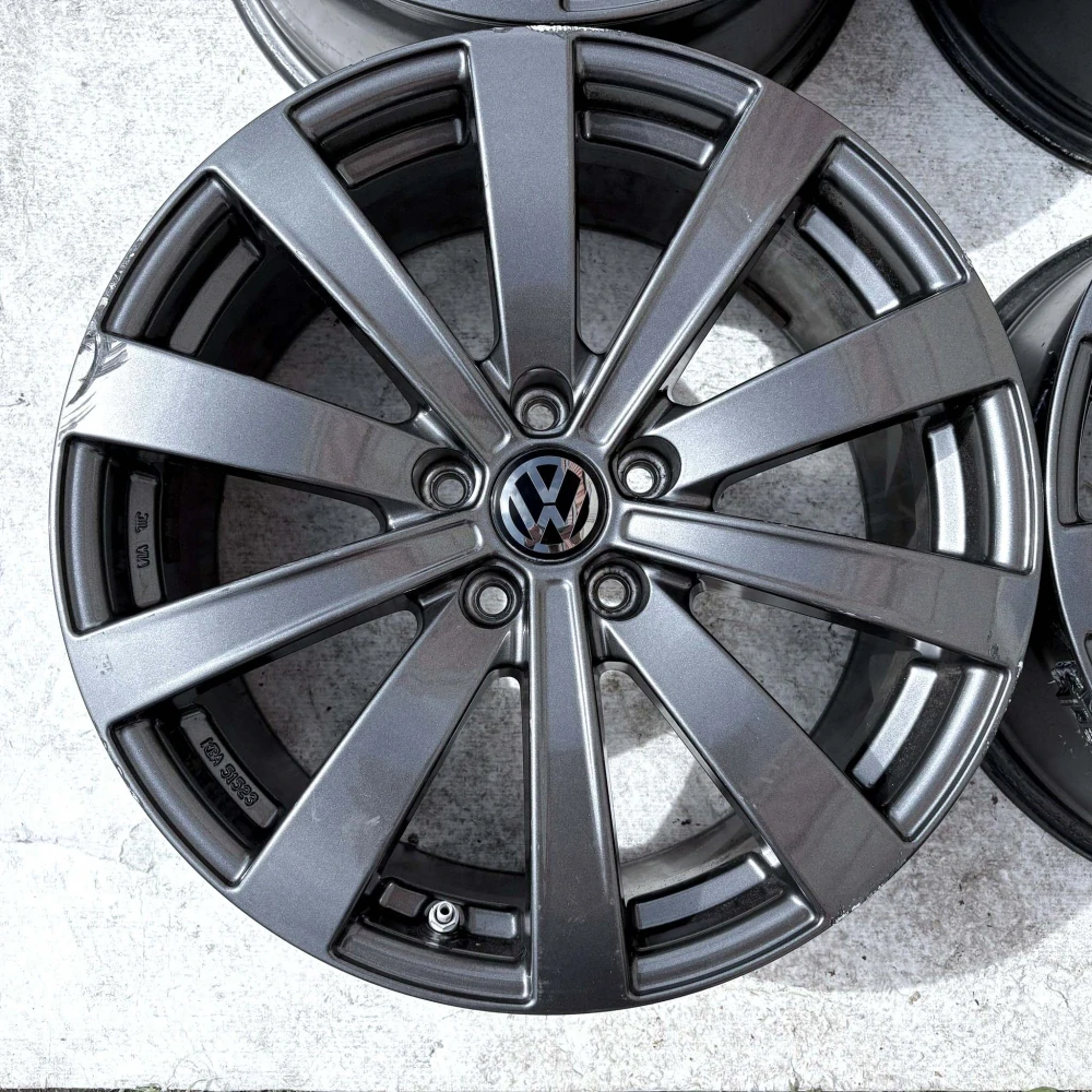 ALU VW PASSAT T-ROC ID4 ID5 BEETLE 18" 5X112