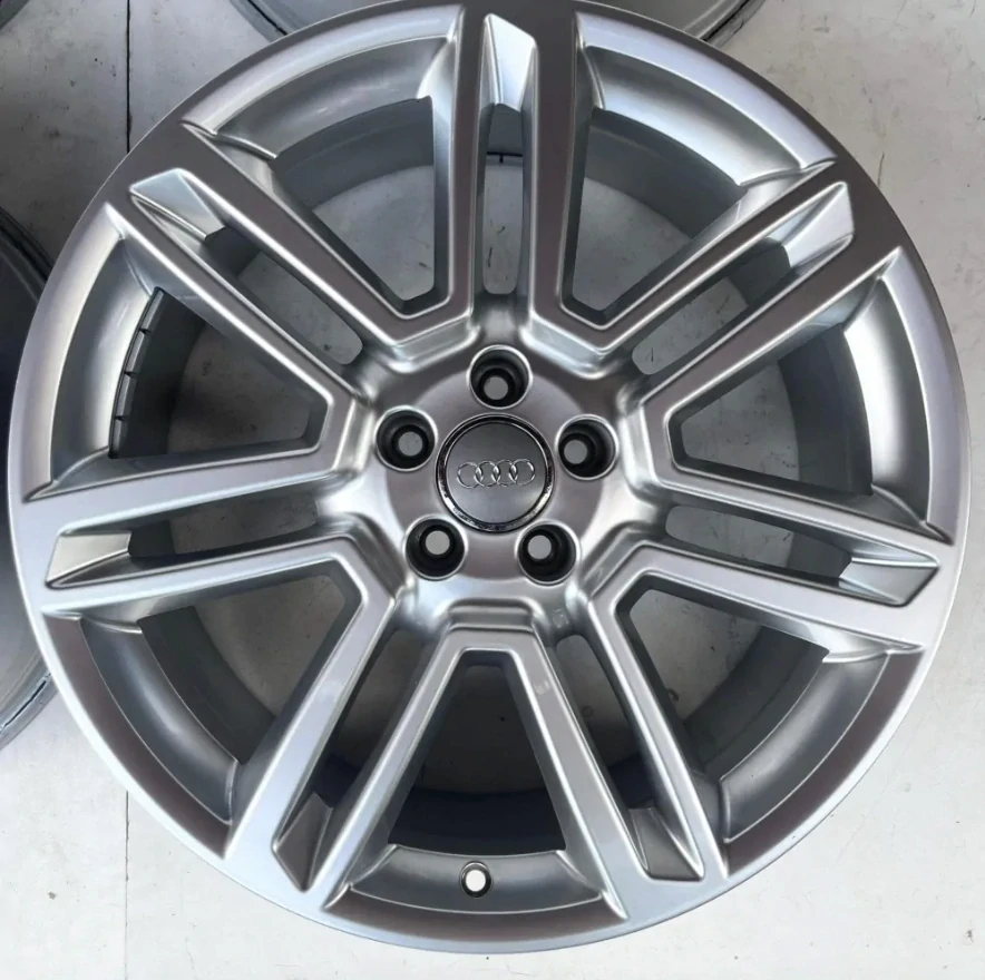 AUDI A4 A5 A6 A7 A8 Q3 Q5 20"
