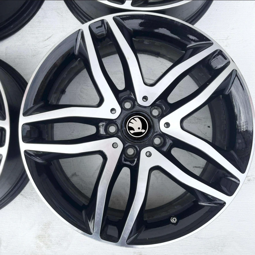 ALU KOLA ŠKODA KAROQ 18"