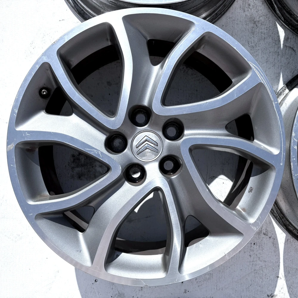 CITROEN C4 AIRCROSS 18" 5X114,3