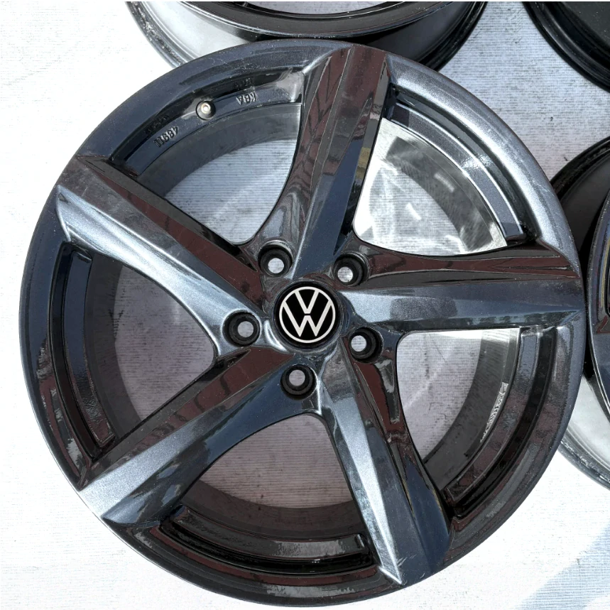 VW PASSAT TIGUAN SHARAN GOLF 17" 5X112 ET40