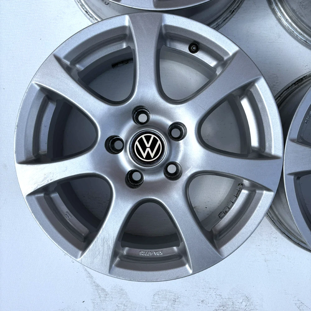 VW PASSAT GOLF TOURAN CADDY T-ROC 16''