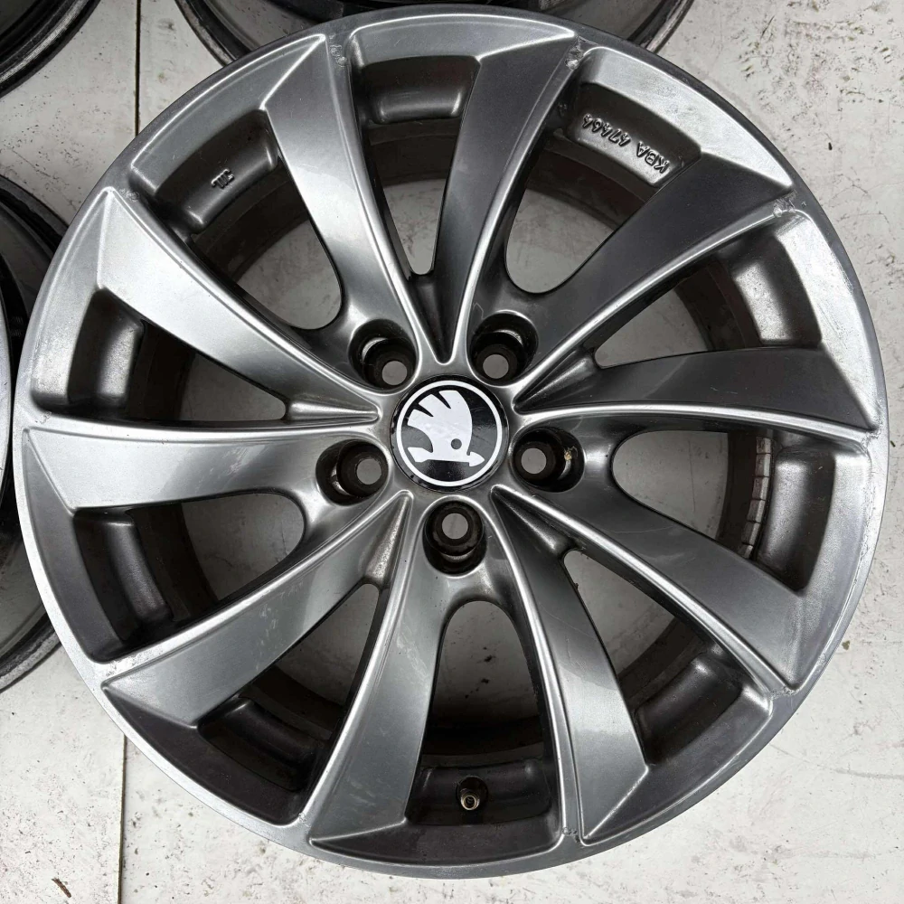 ŠKODA FABIA SCALA KAMIQ 16"