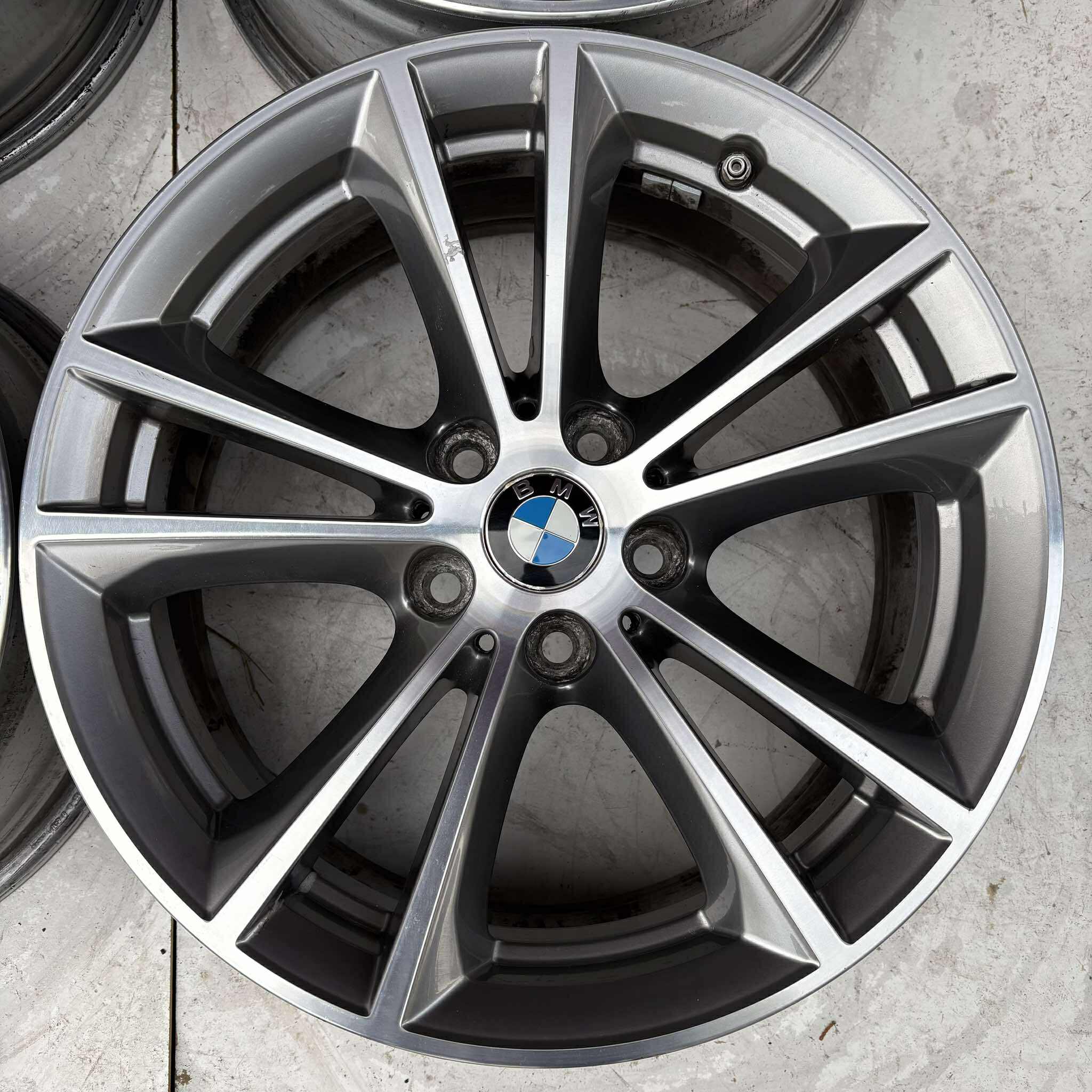 BMW G20 G21 G30 G31 17" + senzory