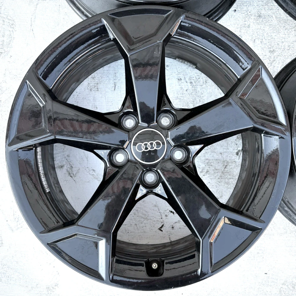 ORIGINÁLNÍ ALU AUDI Q3 17" 5X112 6,5J ET38