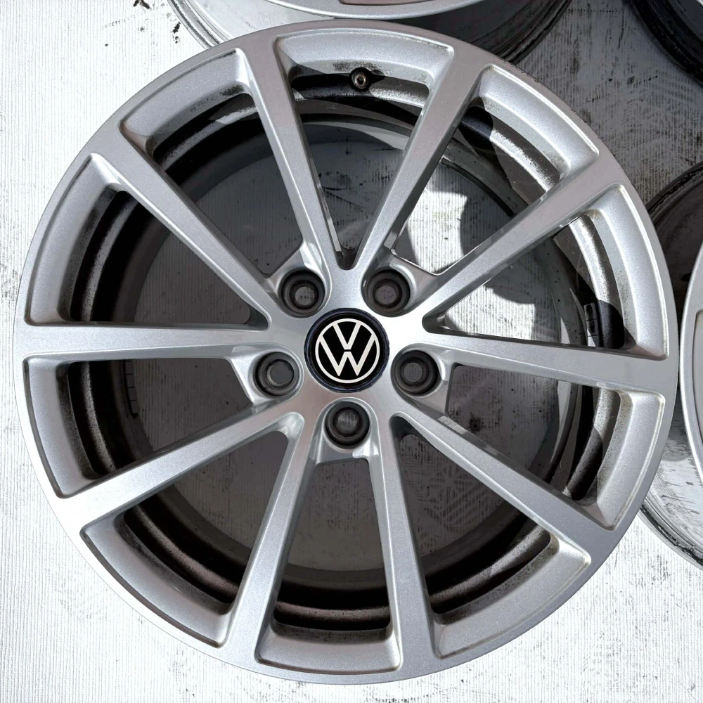 VW PASSAT TIGUAN SHARAN 17" 5X112 ET36