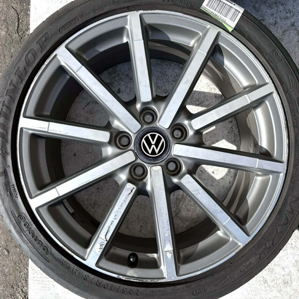 LETNÍ KOLA VW GOLF TOURAN 225/40R18