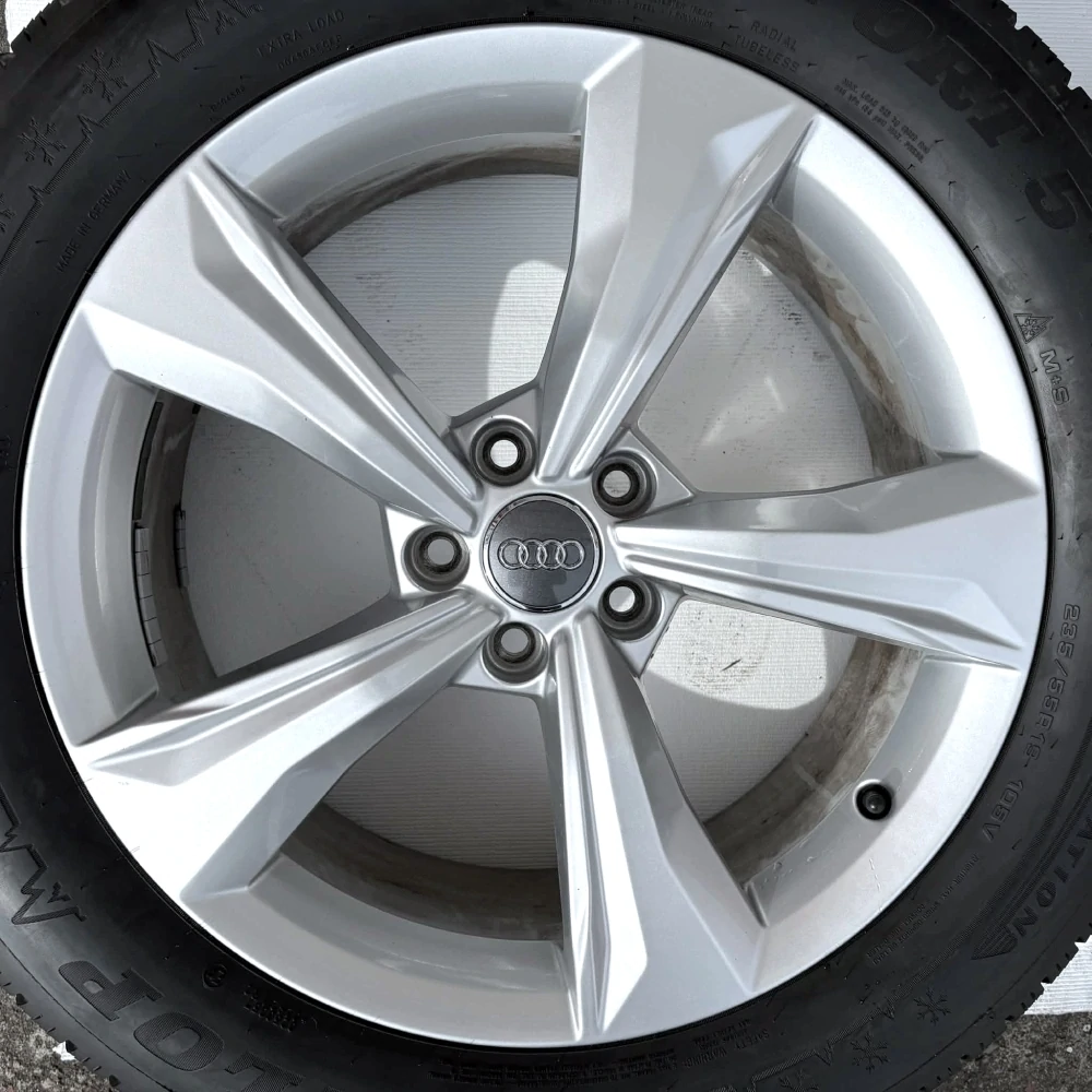 ORIGINÁLNÍ KOLA AUDI Q5 235/55R19 DUNLOP ROK 2024