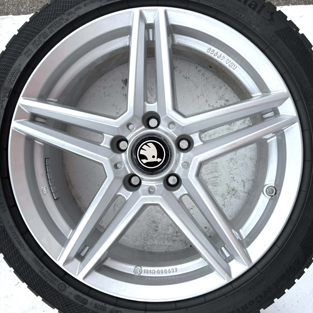 KOLA ZIMNÍ ŠKODA OCTAVIA SUPERB YETI 205/50R17