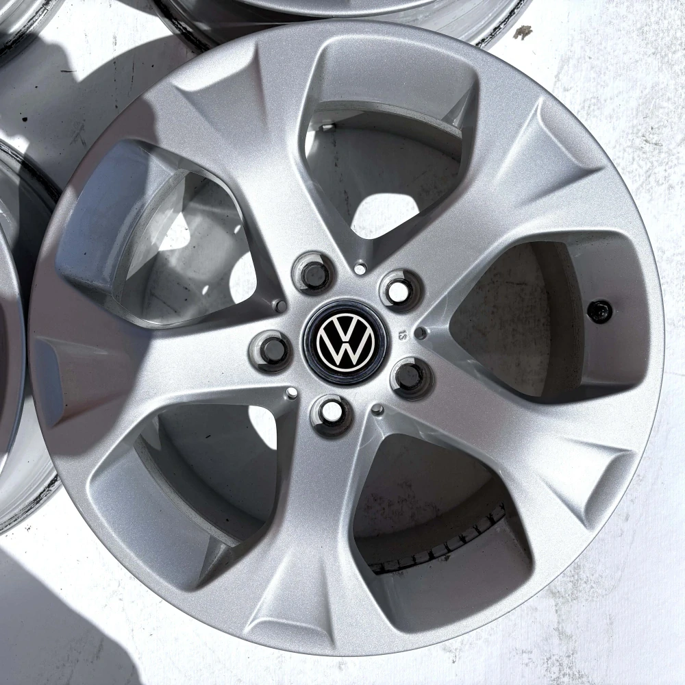 VW T5 T6 MULTIVAN AMAROK 17" 5X120