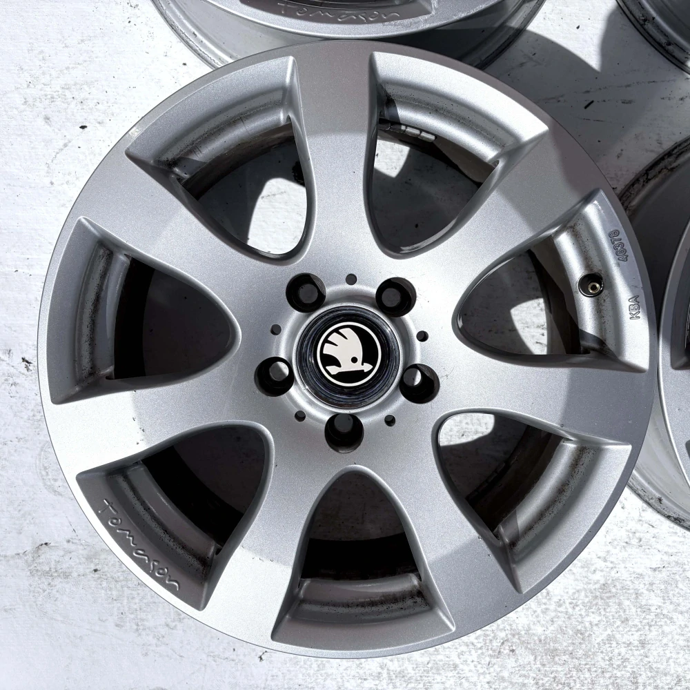 SKODA OCTAVIA SUPERB YETI 16" 5X112
