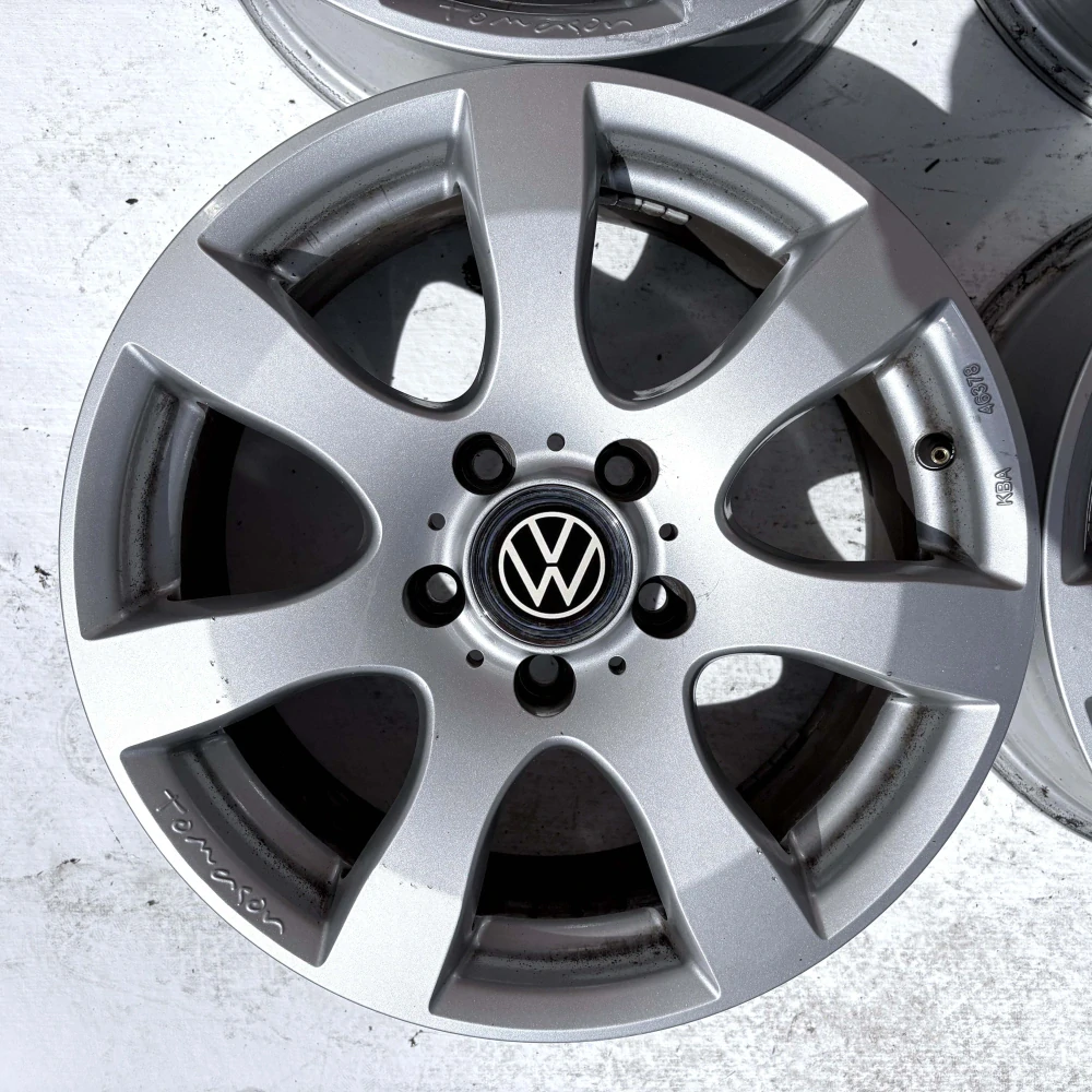 VW PASSAT TIGUAN SHARAN GOLF 16" 5X112