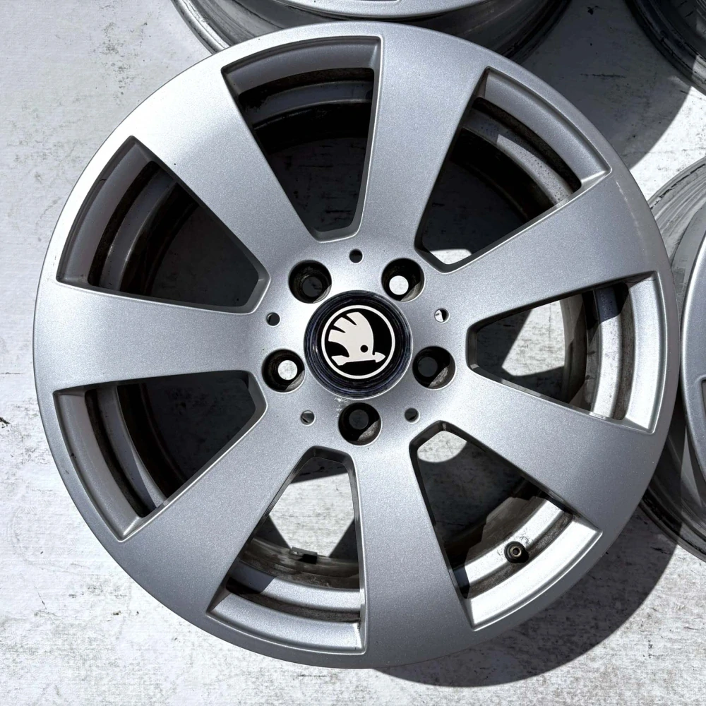 SKODA OCTAVIA SUPERB YETI 16" 5X112