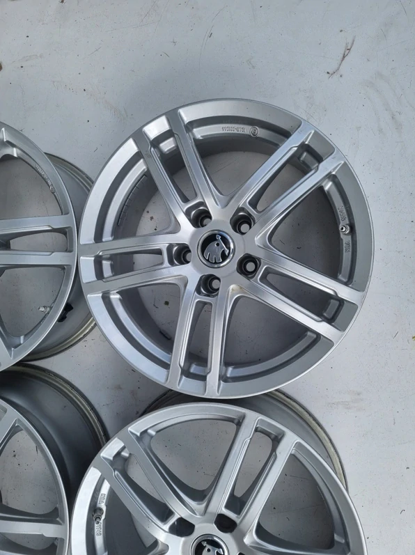 SKODA OCTAVIA KAROQ SUPERB YETI 17" 5X112 ET40