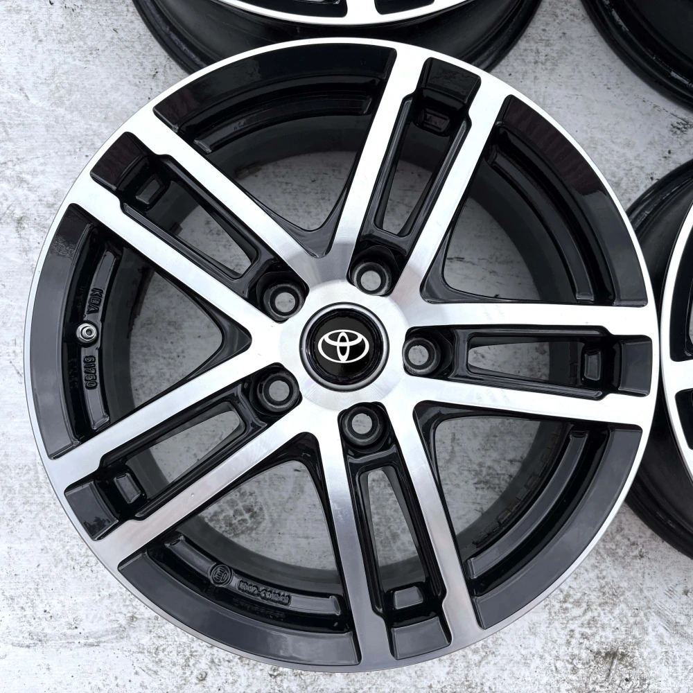 TOYOTA AURIS COROLLA RAV4 AVENSIS 16" ET50