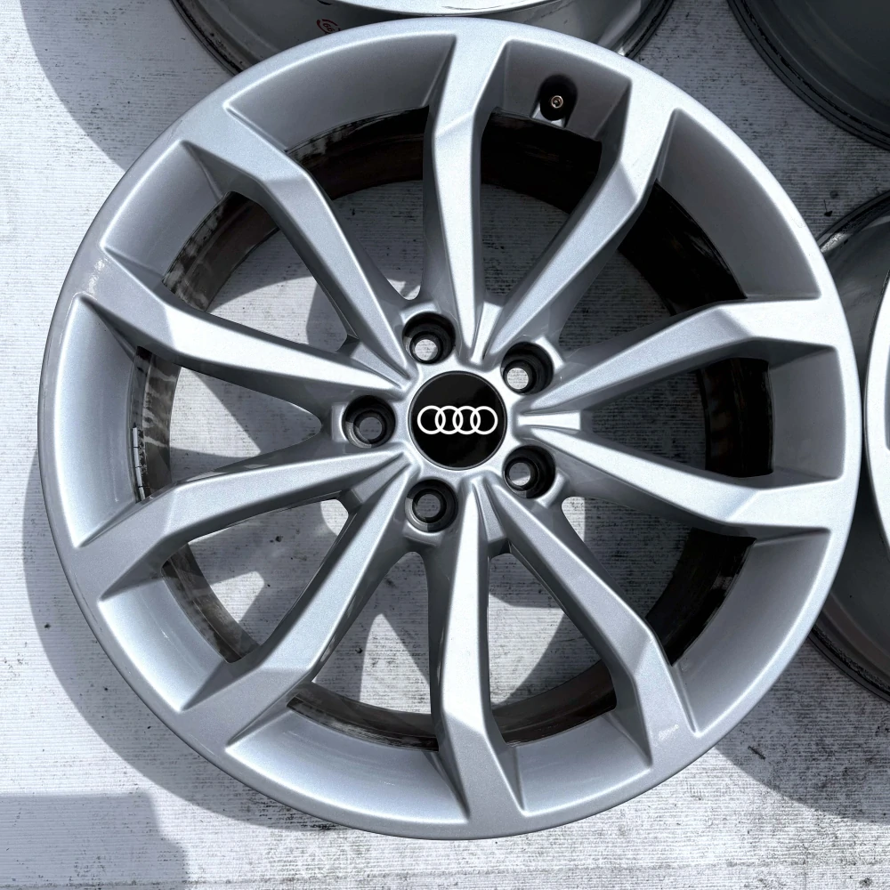 ORIGINÁLNÍ AUDI A4 B8 B9 A6 C7 C8 Q5 18" 5x112