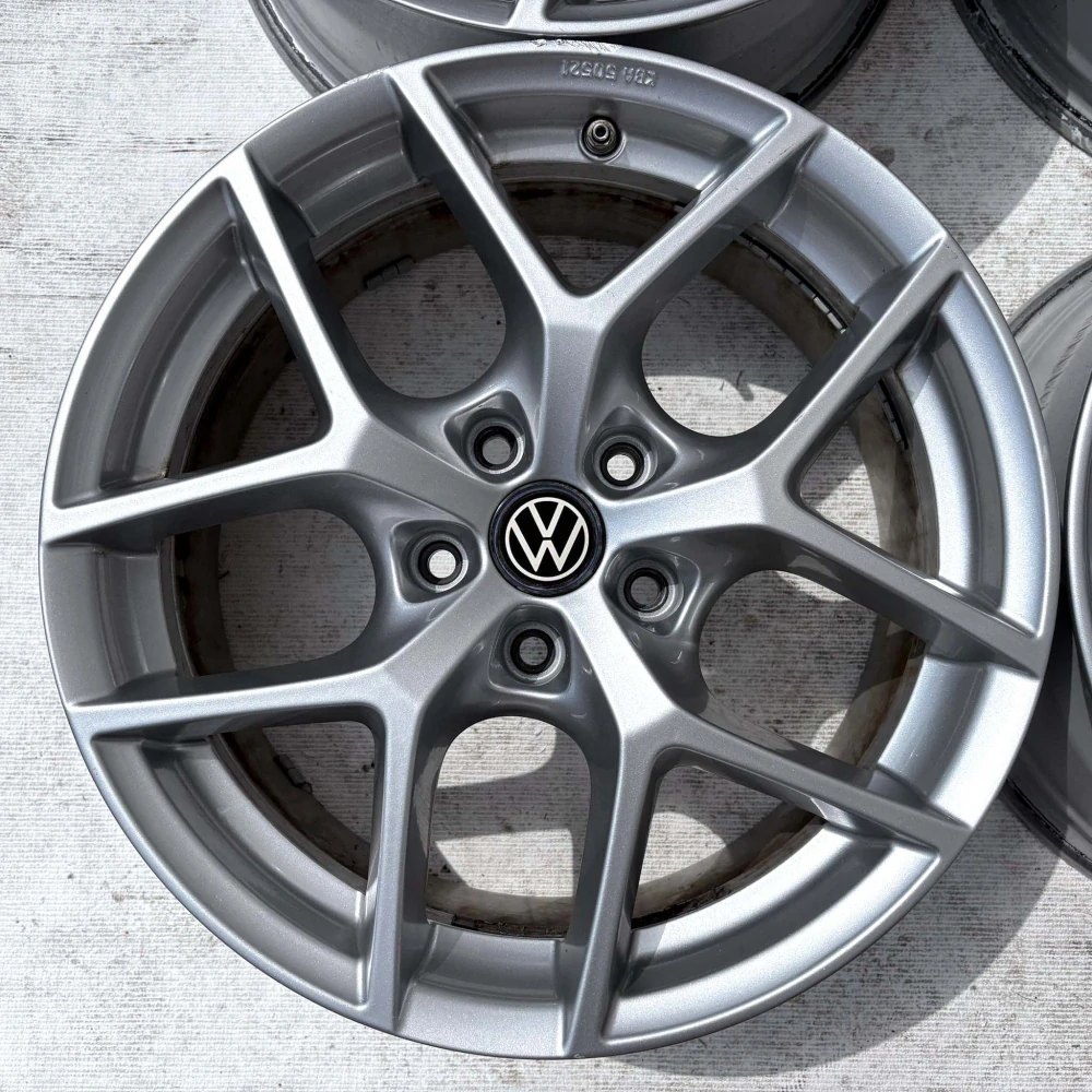 VW PASSAT TIGUAN SHARAN GOLF 17" 5X112