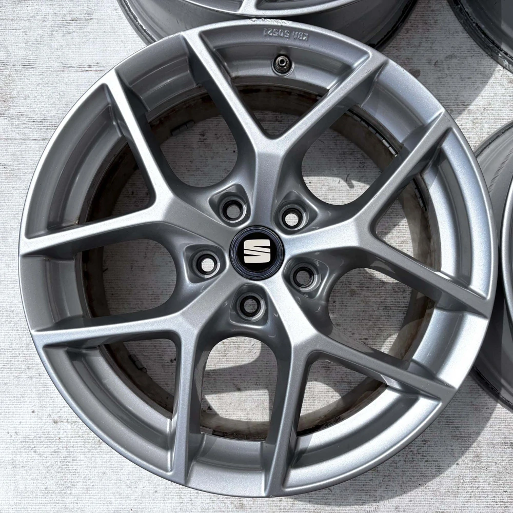 SEAT LEON ATECA ALTEA EXEO 17" 5X112 ET37