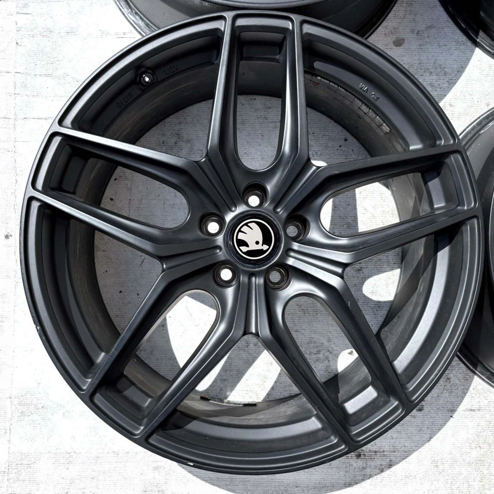SKODA KODIAQ 20" 5X112 8,5J ET32