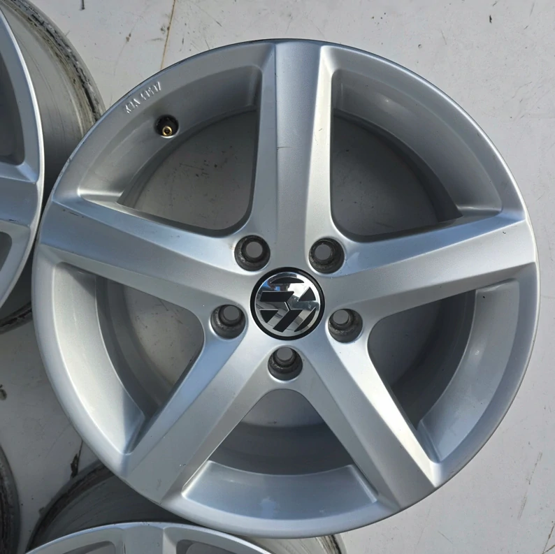 VW PASSAT T-ROC SHARAN GOLF CADDY TOURAN 16''