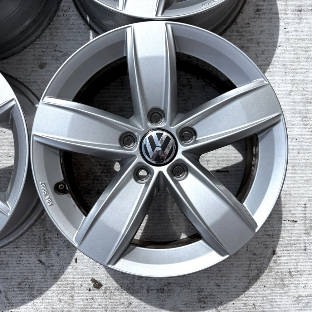 ORIGINÁLNÍ ALU VW PASSAT T-ROC GOLF CADDY TOURAN 16" 5X112 ET44