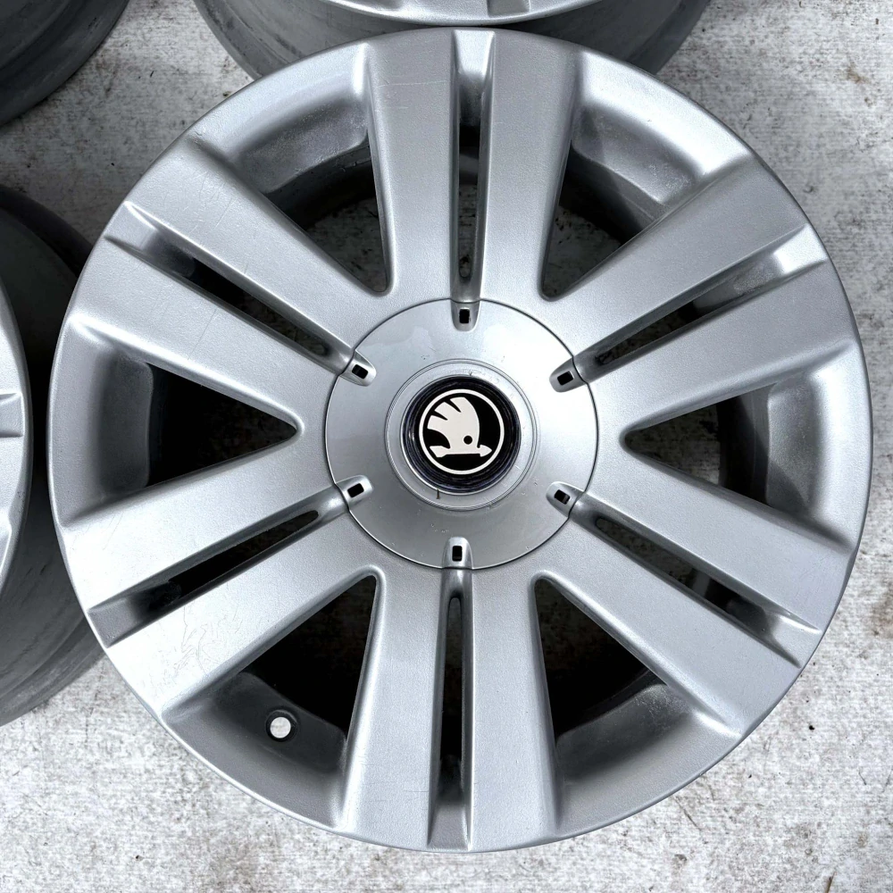 ALU SKODA YETI OCTAVIA SUPERB 16" 5X112