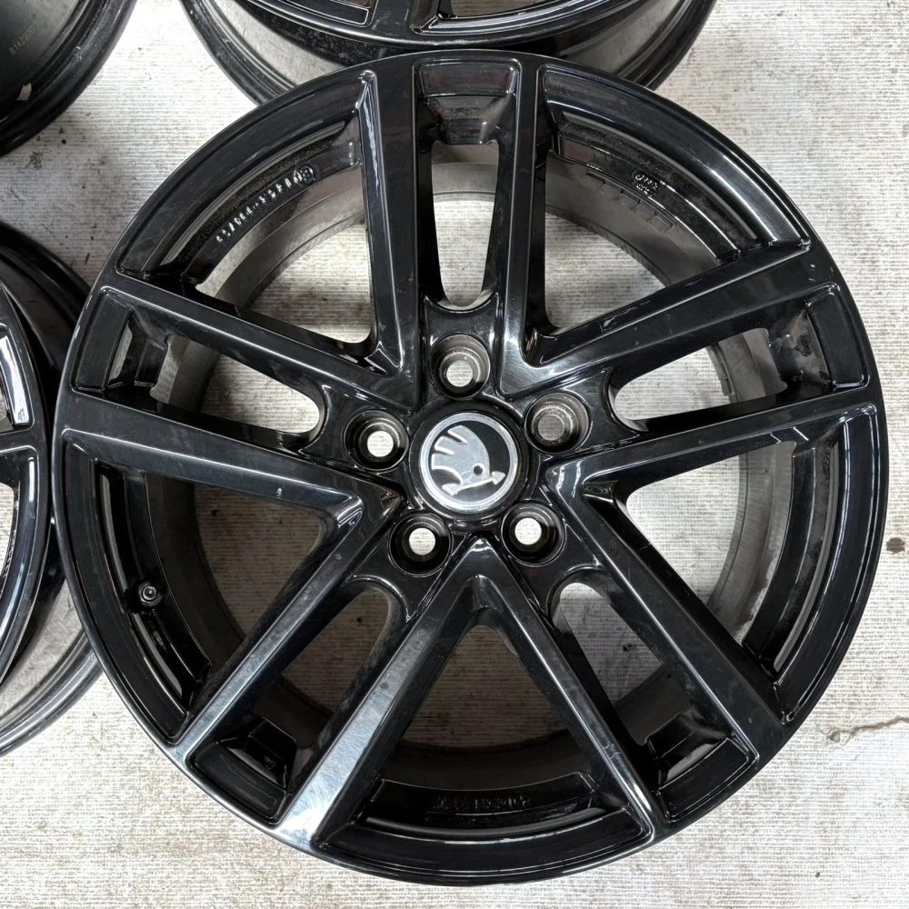 ALU SKODA OCTAVIA 17" 5X112 ET52