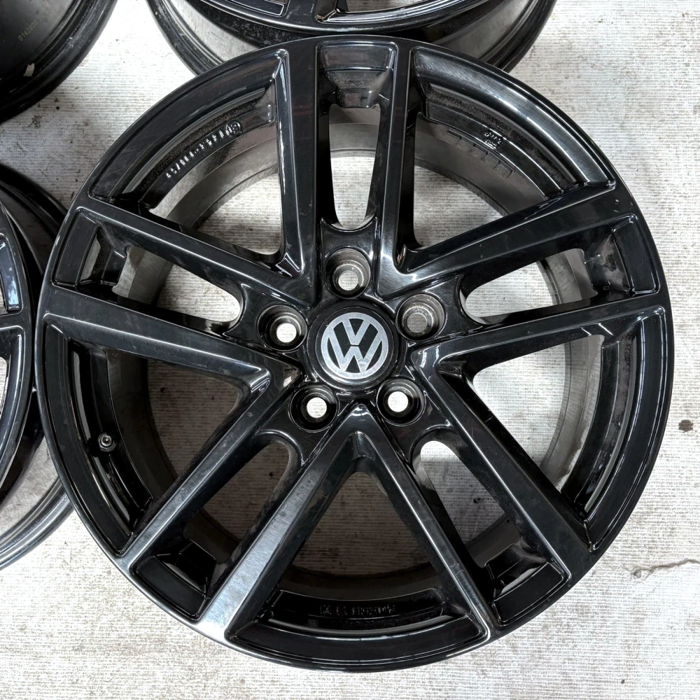 ALU VW GOLF TOURAN CADDY 17" ET52