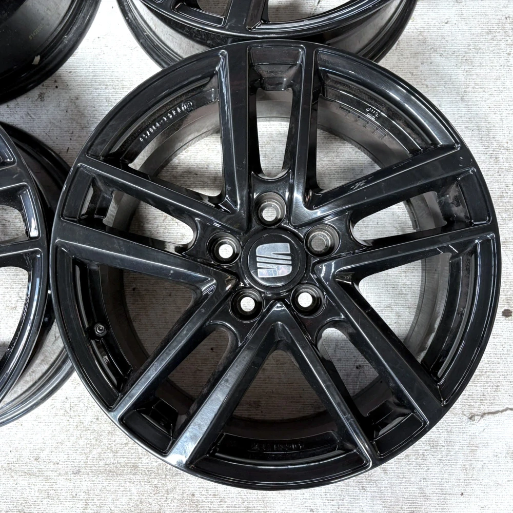 ALU SEAT LEON 17" 5X112 ET52